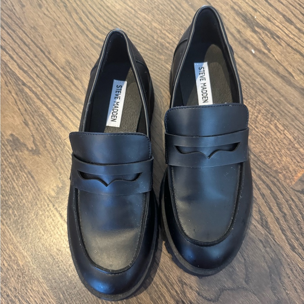 Steve Madden Matte Platform Loafers